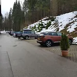 Helga * באד גויסרן