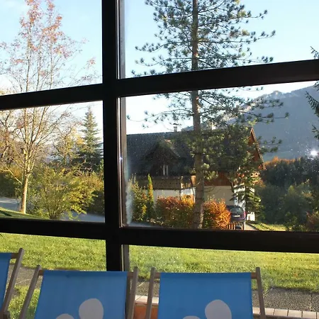 Helga Апартаменты Бад Гоисерн