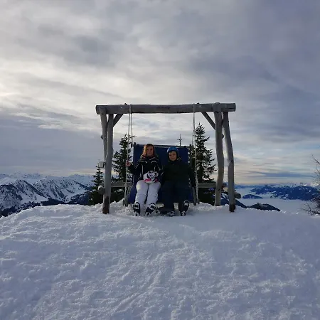 Helga Бад Гоисерн